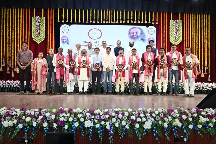 Award function — Nashik, Maharashtra
