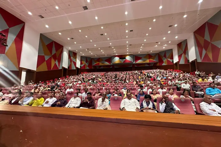 Award function — Nashik, Maharashtra (2)