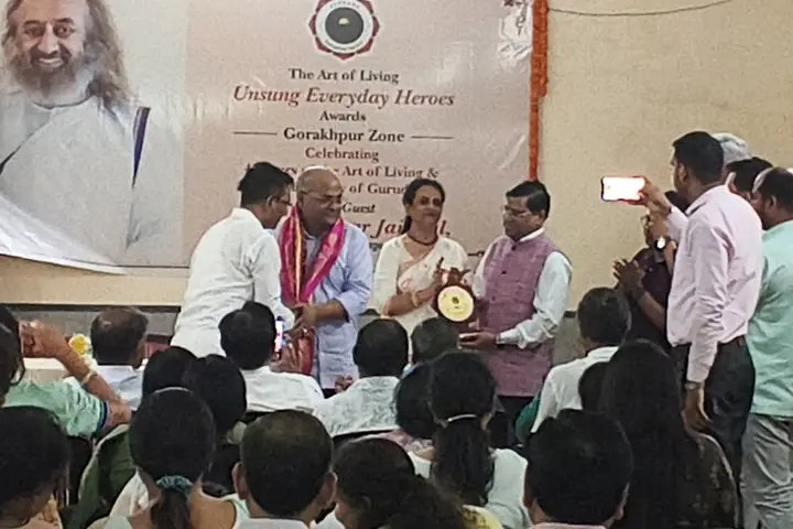 Award function — Gorakhpur, Uttar Pradesh (2)